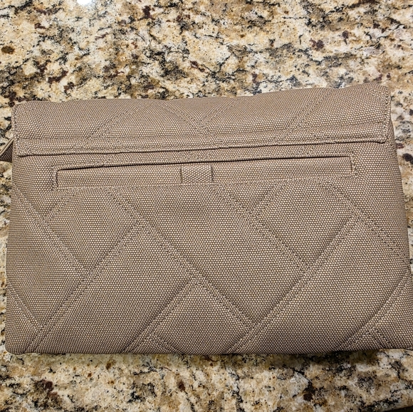 EUC- LUG- HUDDLE MATTE LUXE- Sand - Picture 6 of 8